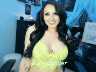 Alyx_Singer