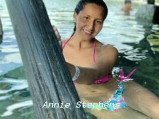 Annie_Stephens