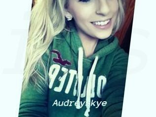 Audrey_skye