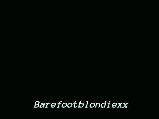 Barefootblondiexx