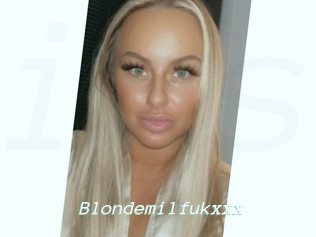 Blondemilfukxxx