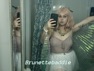 Brunettebaddie