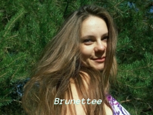 Brunettee