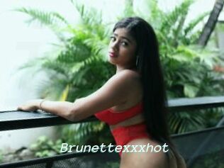 Brunettexxxhot