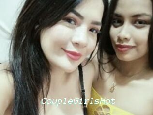 CoupleGirlsHot