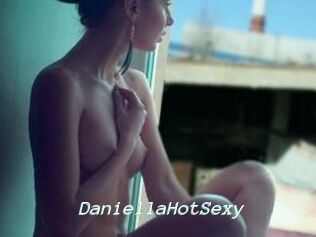 DaniellaHotSexy