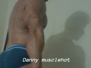 Danny_musclehot