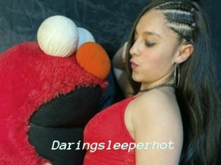Daringsleeperhot