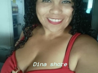 Dina_shore