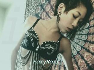 FoxyRoxxi
