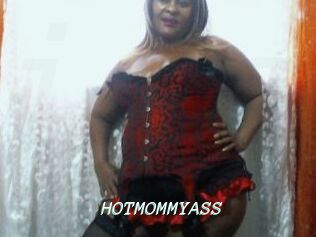 HOTMOMMYASS