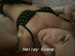 Hailey_Evans