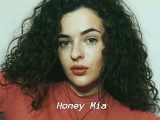 Honey_Mia