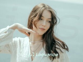 Juliaevance