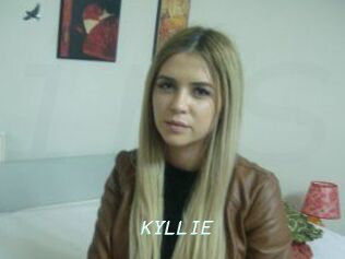 KYLLIE_