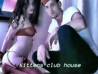 Kittens_club_house
