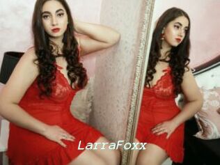 LarraFoxx