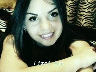 Lizzi_Hot