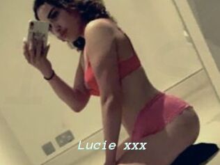 Lucie_xxx