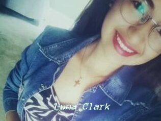 Luna_Clark