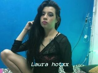 Laura_hotxx
