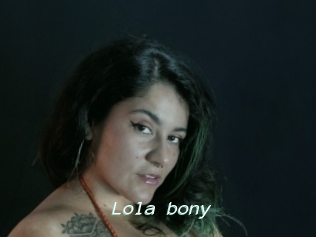 Lola_bony