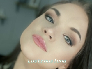 Lustrousluna