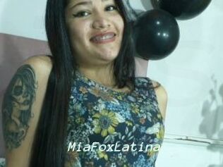 MiaFoxLatina