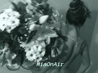 MiaOnAir