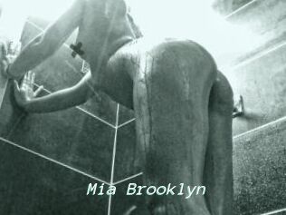 Mia_Brooklyn