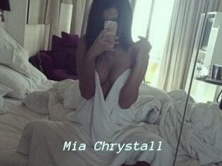 Mia_Chrystall