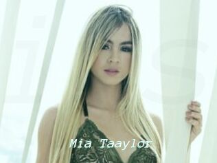 Mia_Taaylor