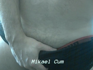Mikael_Cum