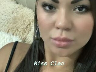 Miss_Cleo
