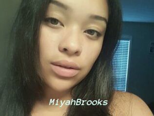 Miyah_Brooks