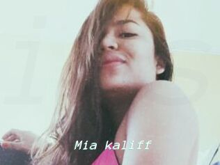 Mia_kaliff