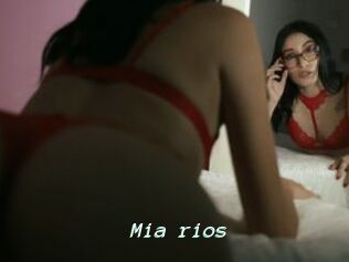 Mia_rios