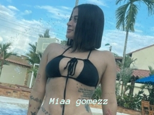 Miaa_gomezz