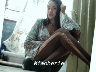 Miacherie
