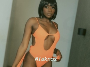 Miaknox