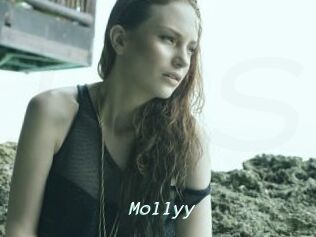 Mollyy