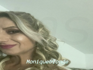 Moniqueblonde