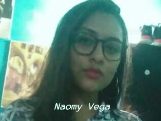 Naomy_Vega