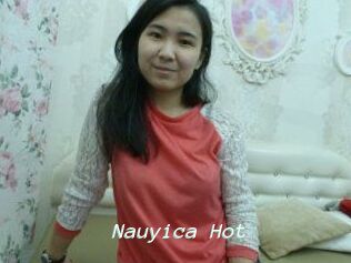 Nauyica_Hot