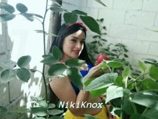 NikiKnox