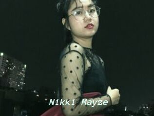 Nikki_Mayze