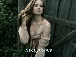 NikkyHunks