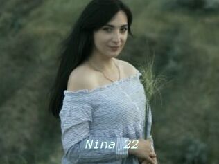 Nina_22