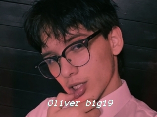 Oliver_big19