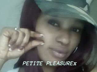 PETITE_PLEASUREx